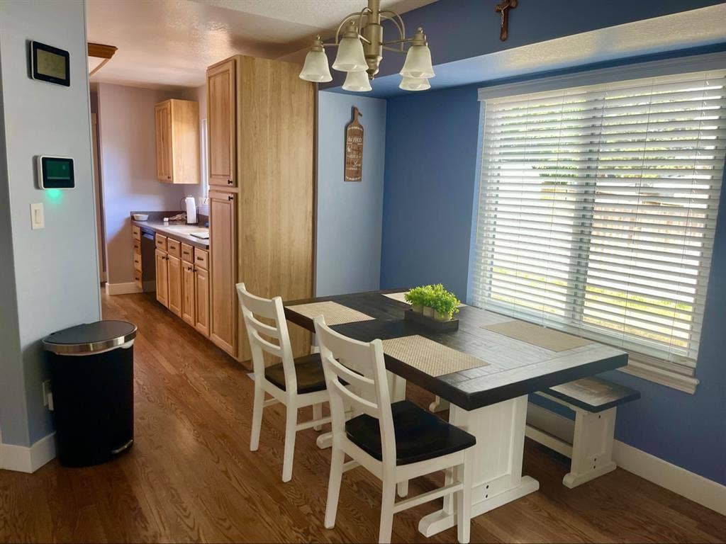 Spacious Room near military bases