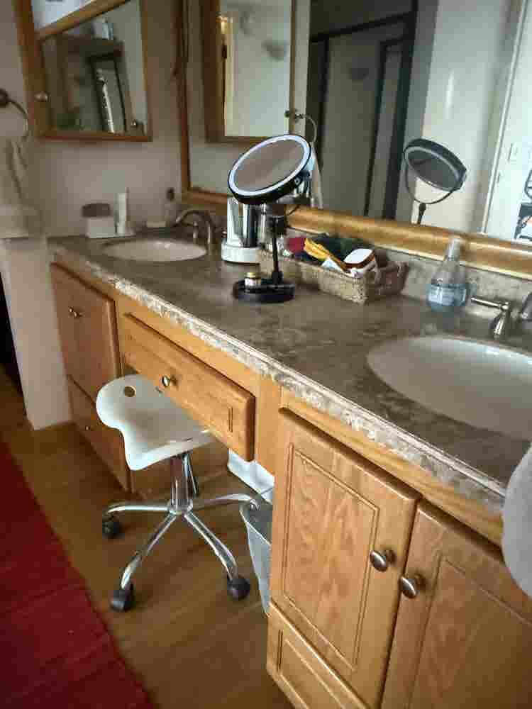 Amenities and Location