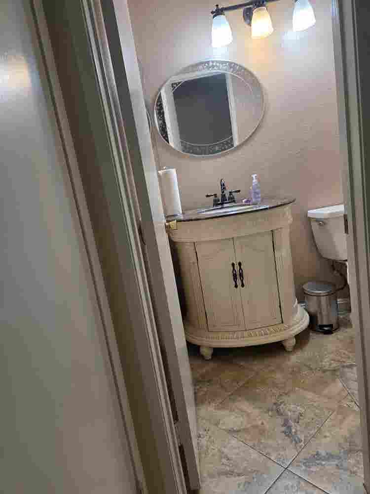 2 beautifully furnished rooms