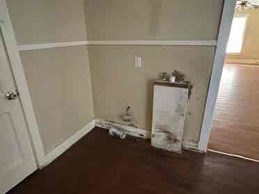 Spacious PRIVATE room for rent