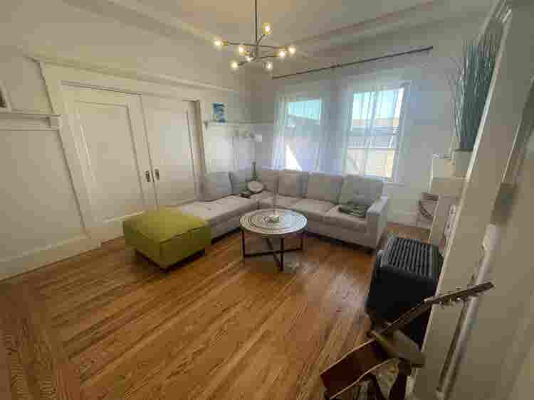 Private Room, near MacArthur Bart