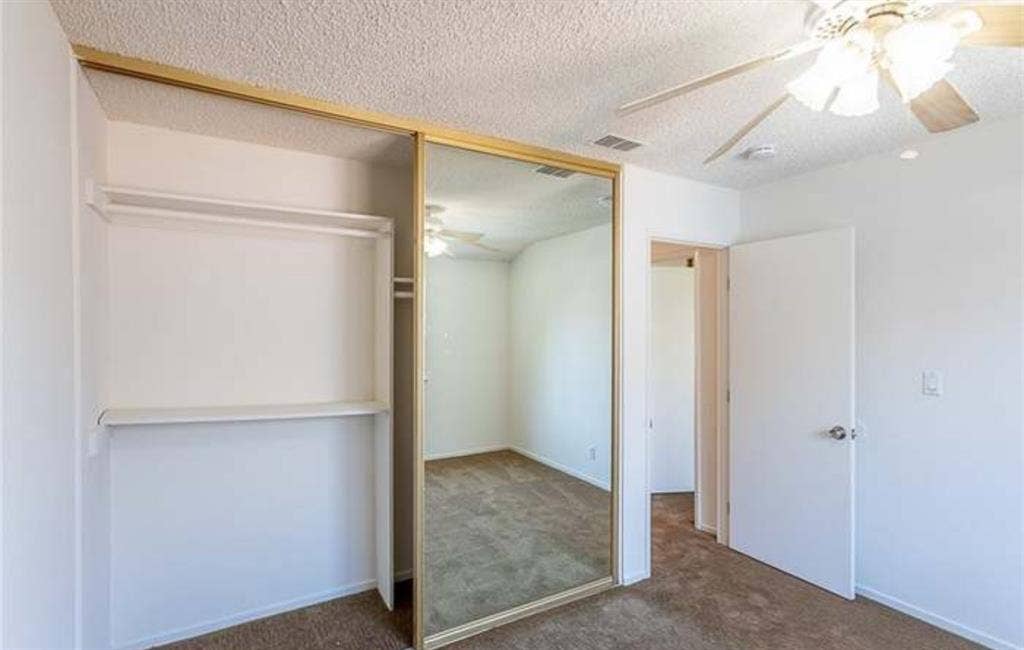 Room for rent 5 minutes from Disney