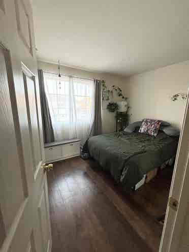 Private Room and Personal Sink