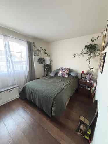 Private Room and Personal Sink