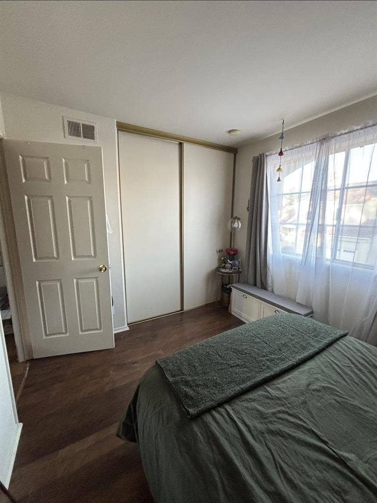 Private Room and Personal Sink