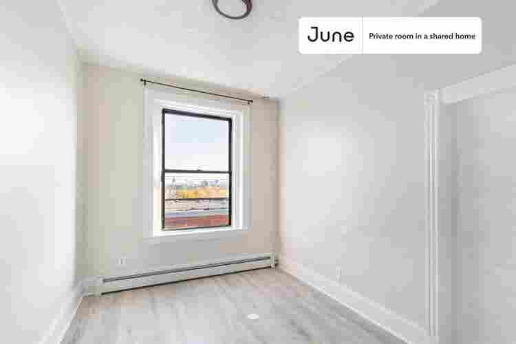 4 BR in Boston