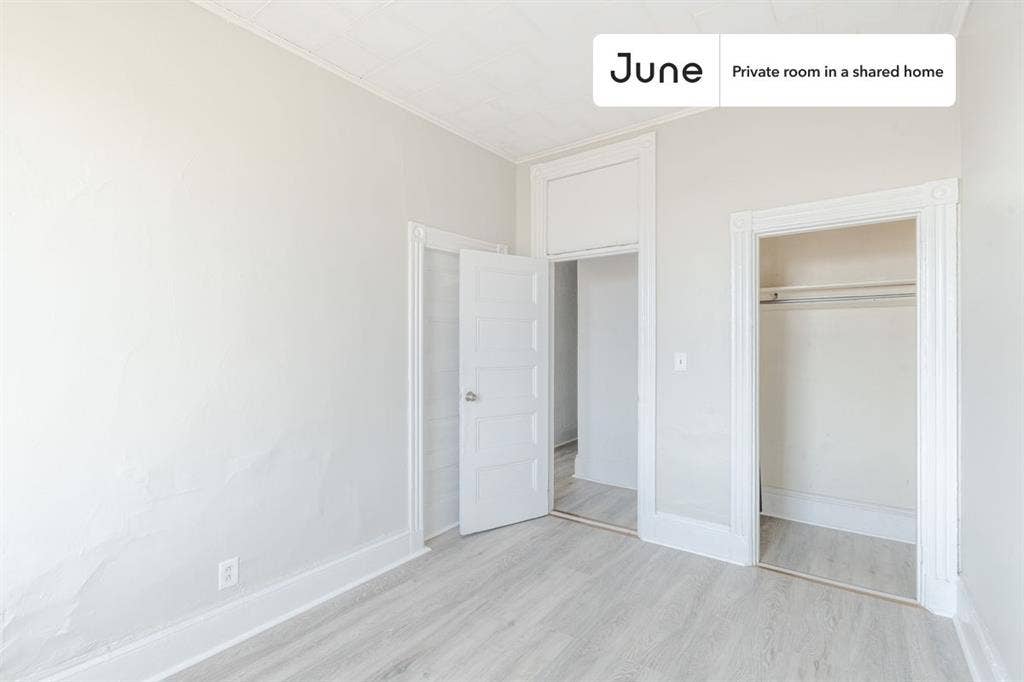 4 BR in Boston