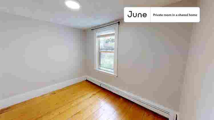 4 BR in Boston