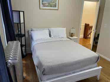 furnished Room