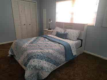 Large Furnished Room