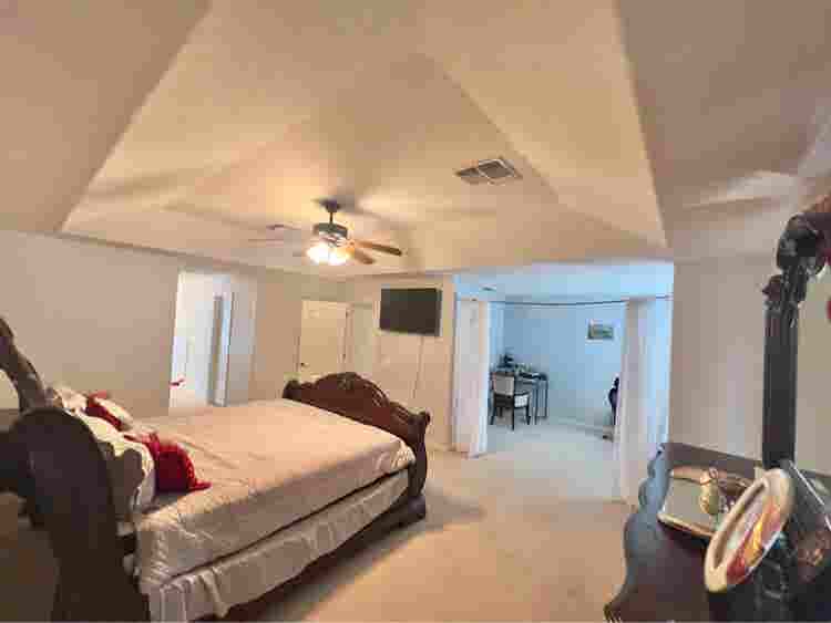 Rooms for rent