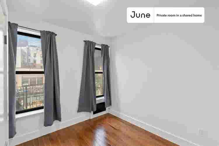 4 BR in New York City