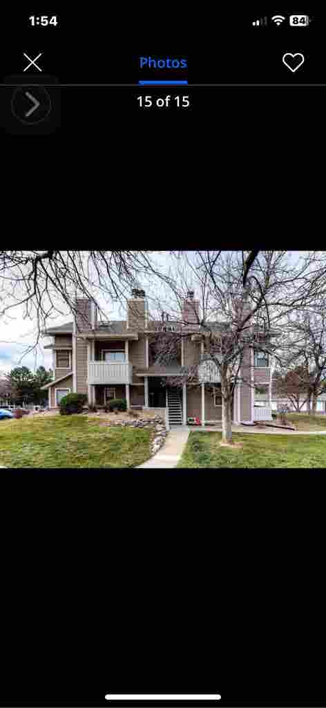 Large private room Centennial!Auror