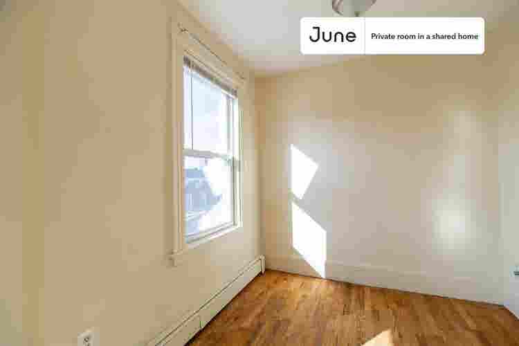 4 BR in Boston