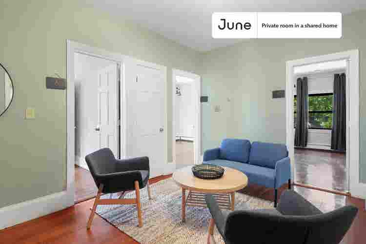4 BR in Boston