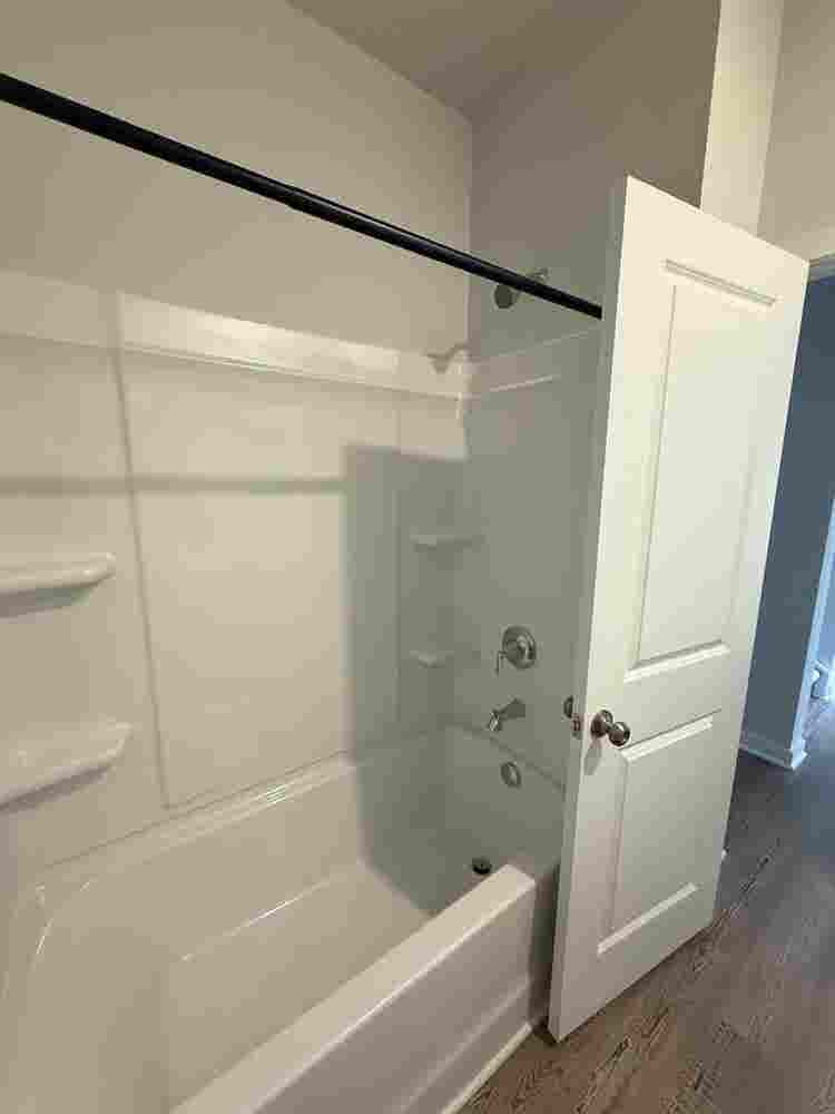 Fully Furnished Room for Rent