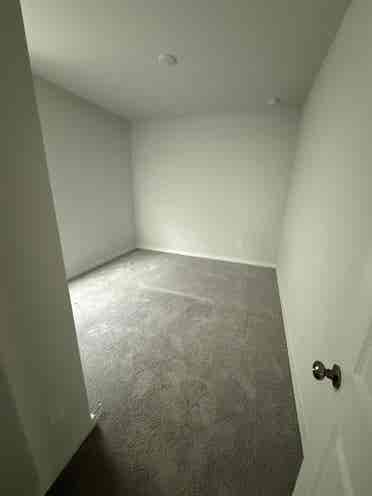 Fully Furnished Room for Rent