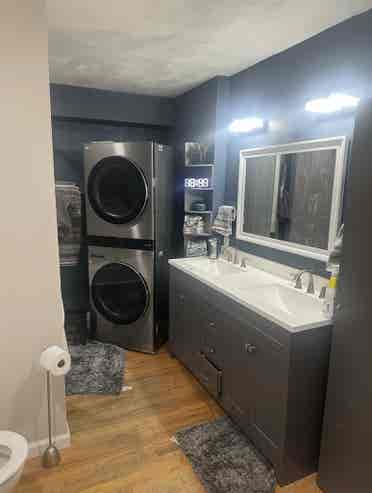 Room(s) for rent updated bath