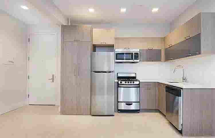 Female roommate wanted - IMMEDIATE
