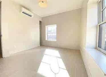 Female roommate wanted - IMMEDIATE