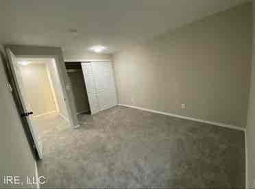 .5 bath apartment!