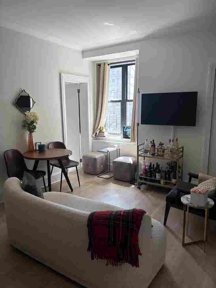 🔥Spacious Studio Midtown South🔥