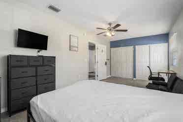 Furnished, large private rooms