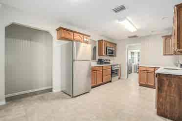 Furnished, large private rooms