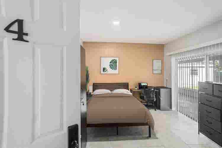 Furnished, large private rooms