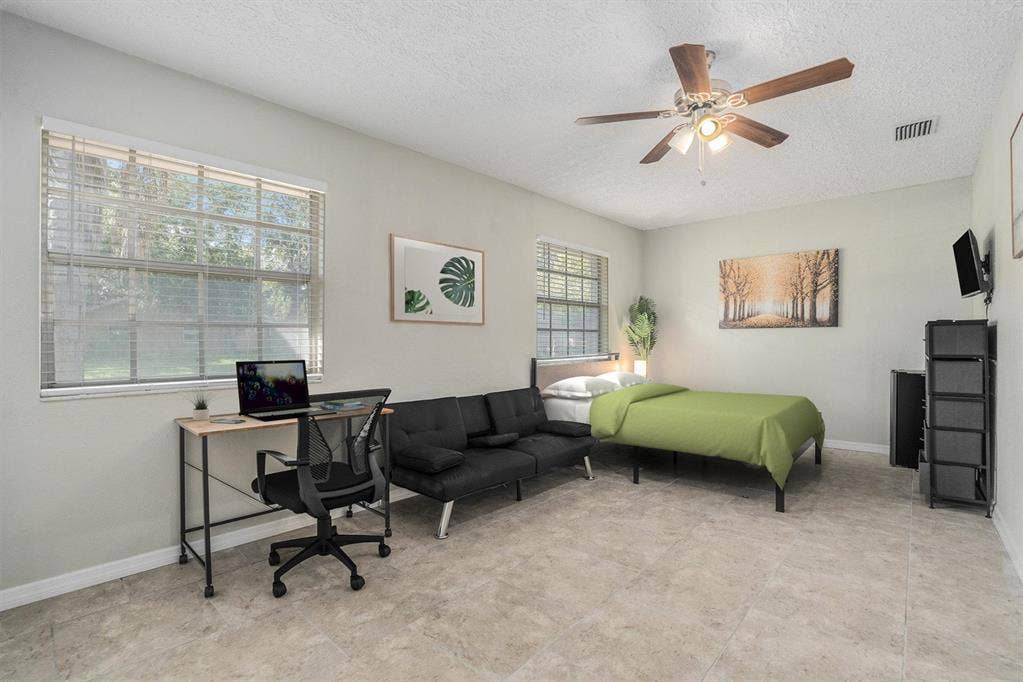 Furnished, large private rooms