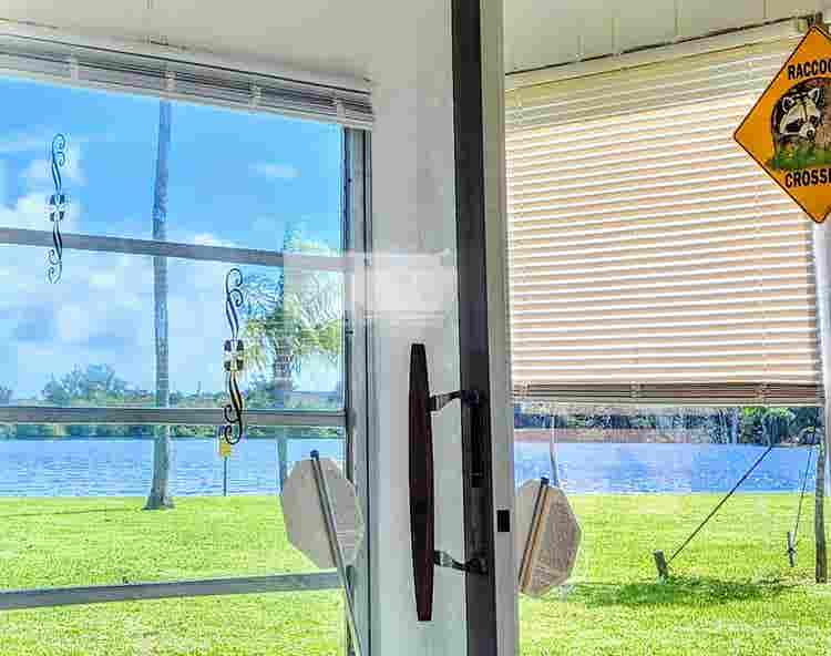 Unfurnished room with Private bath