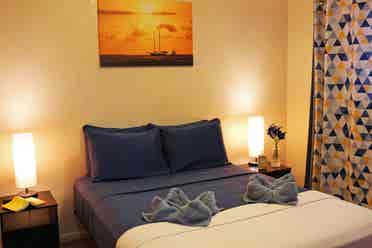 2-bed, fully furnished apartments!