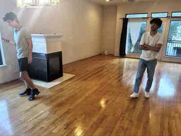 Room in Midtown 3 Floor townhouse