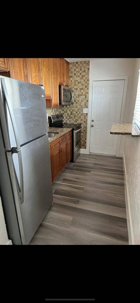 2 bedroom unit for rent
