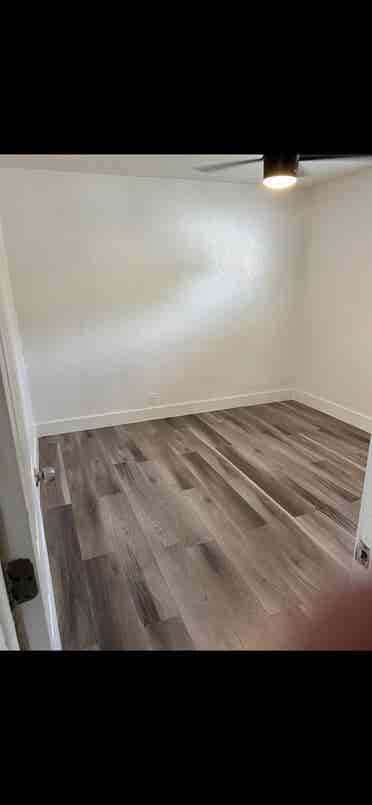 2 bedroom unit for rent