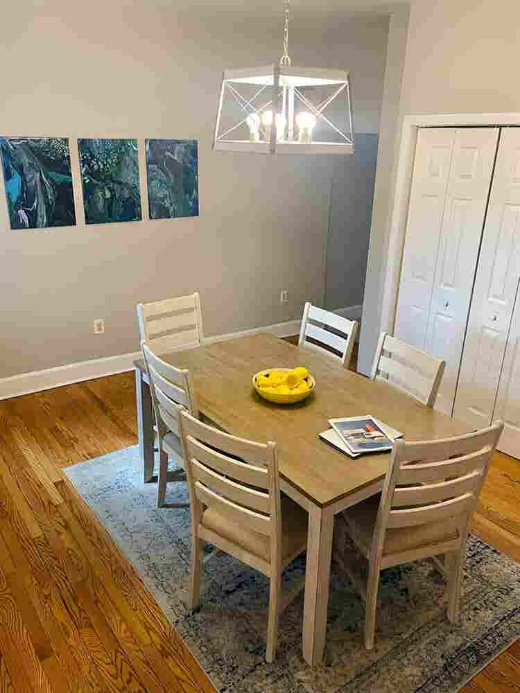PRIVATE ROOM IN FURNISHED HOUSE
