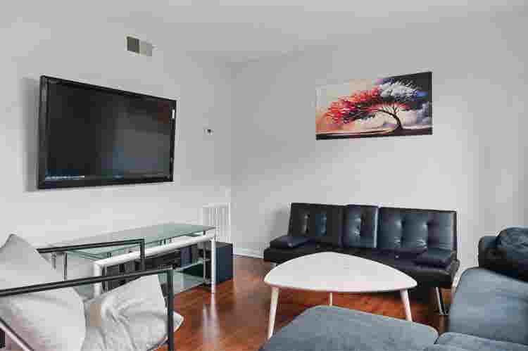 Seeking roommate in Chapel Hill