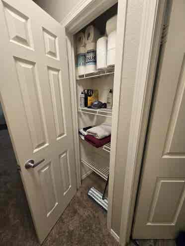 Roommate wanted