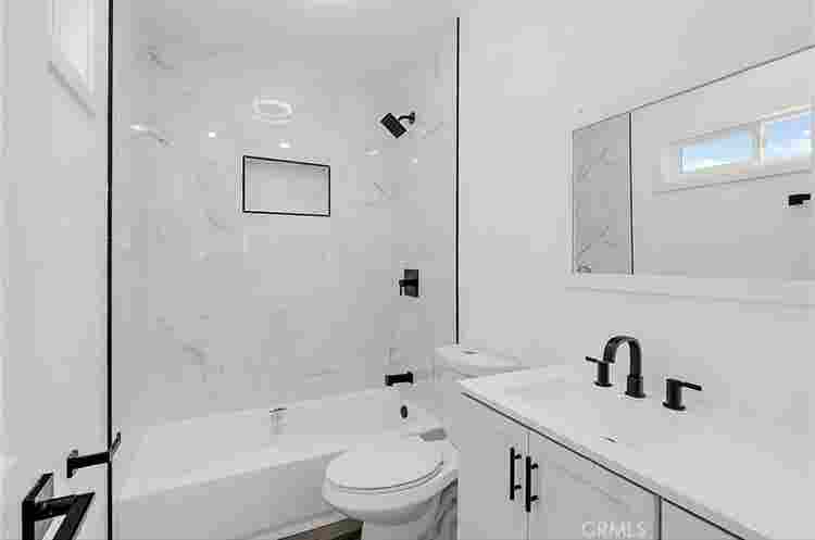 Newly remodeled studio ADU!