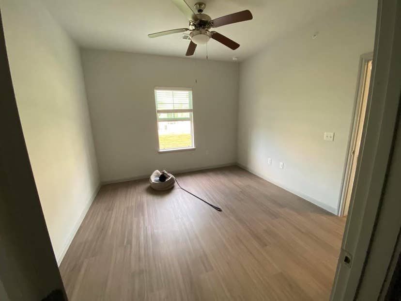B (private) in Buda, TX