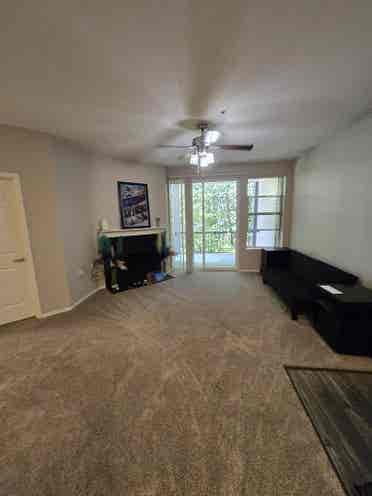 Roommate wanted 2 bedroom