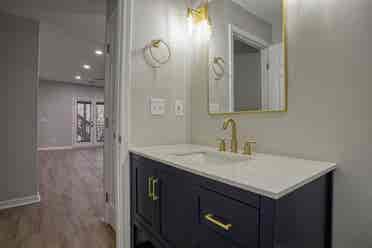Private BA Basement unit