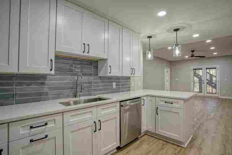 bath apartment
