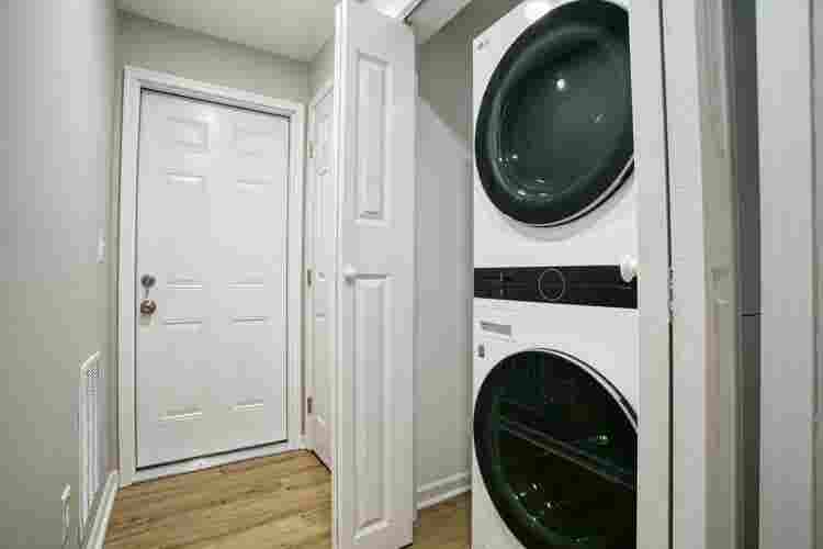 bath apartment