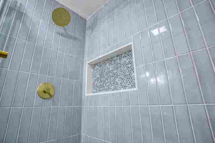 bath apartment