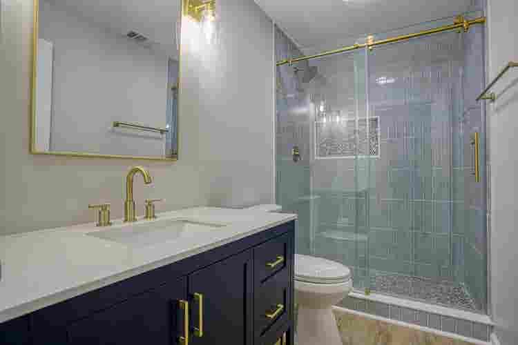 bath apartment