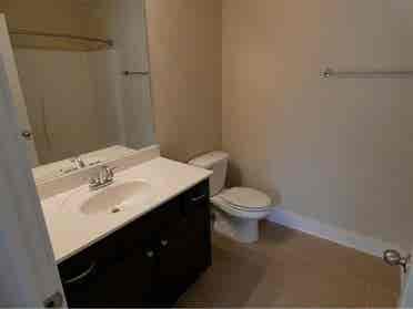Need Roommate for Oct 1st!