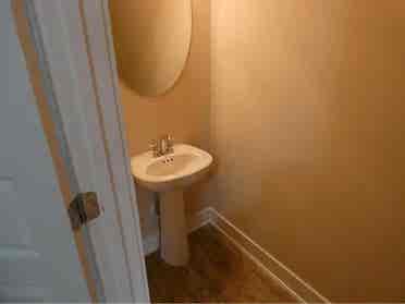Need Roommate for Oct 1st!