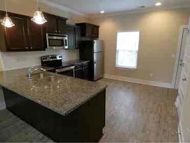 Need Roommate for Oct 1st!