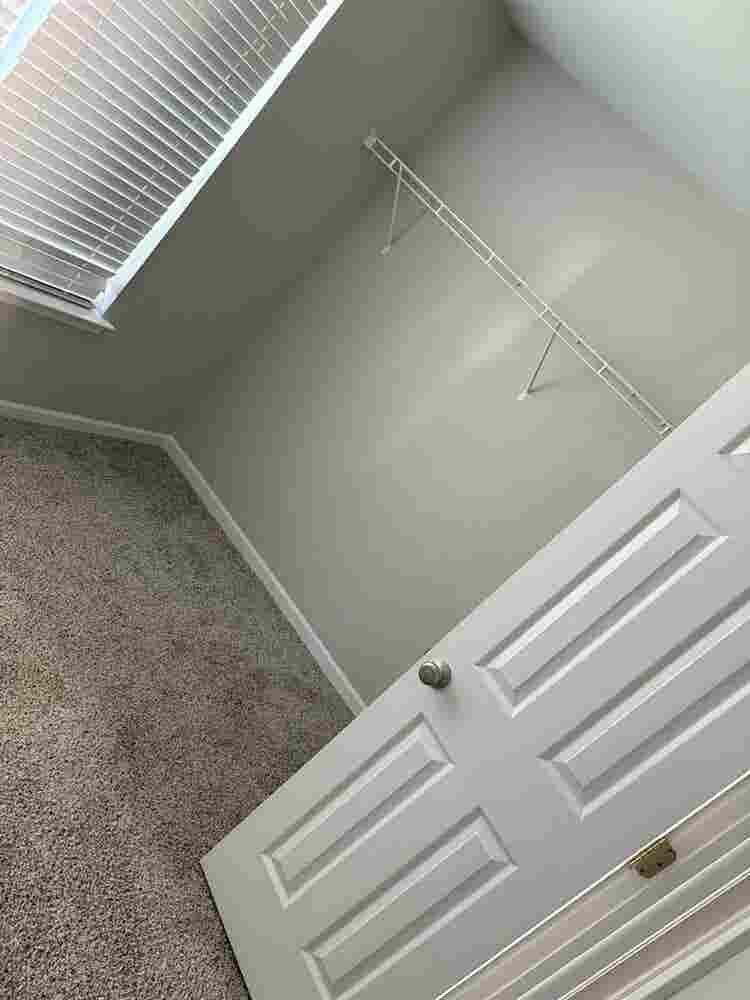 Master bedroom/Private Bathroom